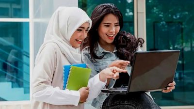 7 tips untuk menghadapi TOEFL guna membantu Anda secara strategis mempersiapkan diri dan memaksimalkan peluang Anda untuk meraih skor tinggi