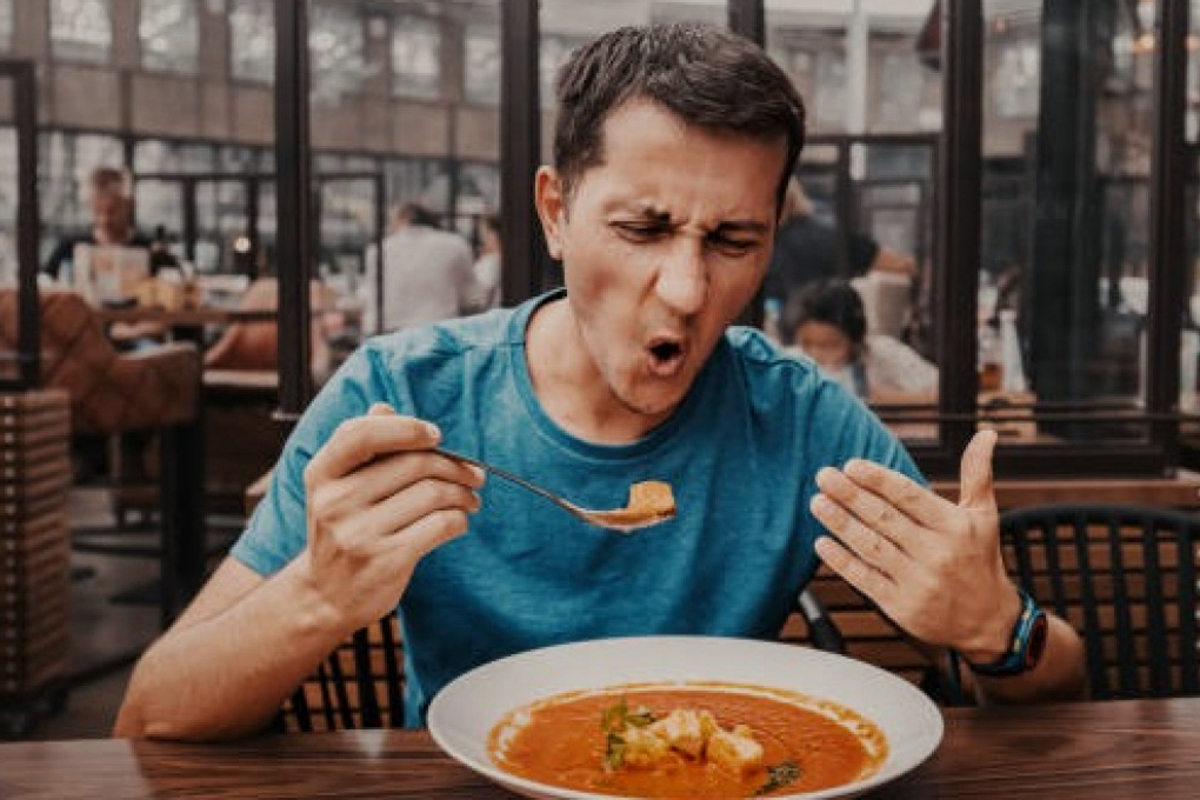 Artikel yang membahas mengenai beberapa tips untuk memperbaiki hidangan atau masakan terlalu pedas yang bisa Anda coba praktekan.