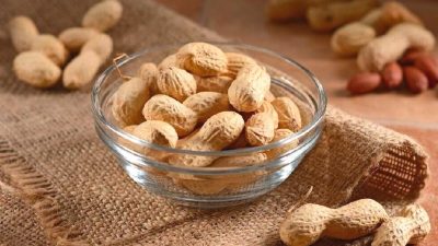 Artikel ini membahas mengenai beberapa manfaat kacang tanah yang ternyata sangat penting bagi kesehatan yang harus Anda pahami.