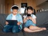 Artikel kali ini membahas mengenai beberapa manfaat video game yang ternyata baik untuk anak-anak selama dalam pengawasan orang tua.