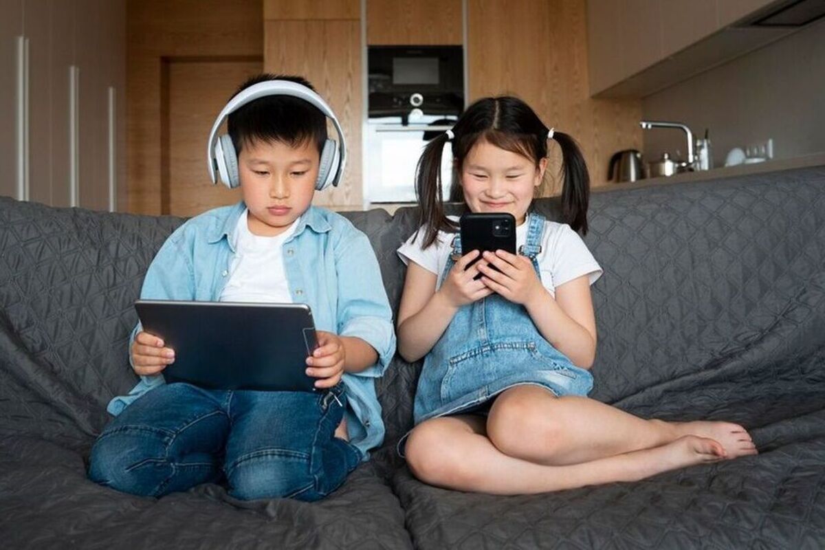Artikel kali ini membahas mengenai beberapa manfaat video game yang ternyata baik untuk anak-anak selama dalam pengawasan orang tua.