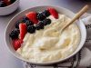 Artikel mengenai mengenai lima manfaat yogurt untuk Kesehatan tubuh Anda yang mengejutkan jika menambahkannya ke dalam makanan Anda.
