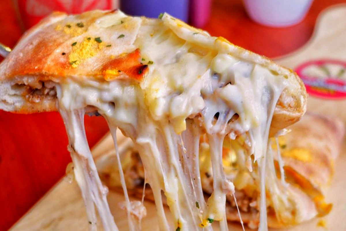 Artikel ini membahas mengenai beberapa jenis-jenis keju mozzarella yang ada di dunia.