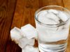 Artikel ini membahas mengenai tujuh bahaya minum air dingin langsung setelah makan yang perlu Anda waspadai.