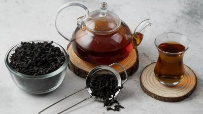 Artikel kali ini membahas mengenai beberapa manfaat teh hitam yang sangat bagus untuk kesehatan tubuh manusia.