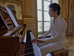 Artikel ini membahas mengenai beberapa tips latihan piano yang terbukti ampuh lengkap dengan kesalahan yang harus dihindari.