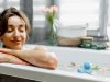 Artikel kali ini membahas mengenai beberapa manfaat mandi yang sangat baik untu menjaga kesehatan tubuh dan badan kita.