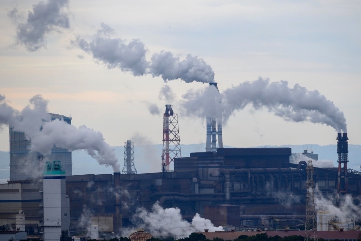 Artikel kali ini membahas mengenai beberapa dampak polusi udara yang paling berbahaya bagi kesehatan kita semua.