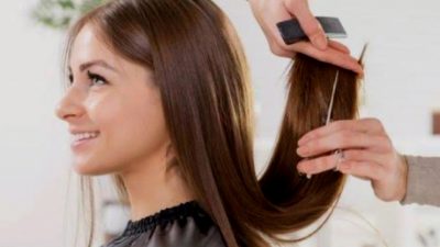 Artikel kali ini menjelaskan tentang beberapa manfaat potong rambut untuk wanita lengkap dengan tips menjaga kesehatan rambut wanita.