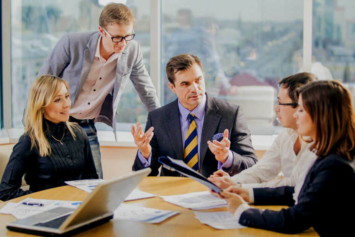 Artikel ini membahas mengenai beberapa tips dan juga cara menjadi PR consultant yang harus diperhatikan dan dipahami.