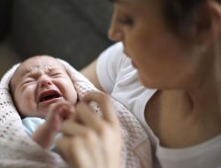 Artikel kali ini sangat penting terutama untuk ibu baru karena membahas tentang manfaat menangis pada bayi yang sangat penting.