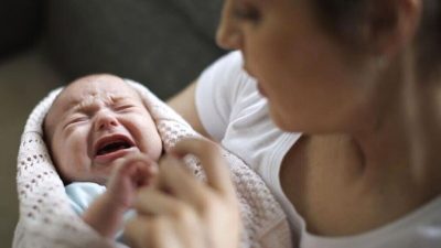 Artikel kali ini sangat penting terutama untuk ibu baru karena membahas tentang manfaat menangis pada bayi yang sangat penting.