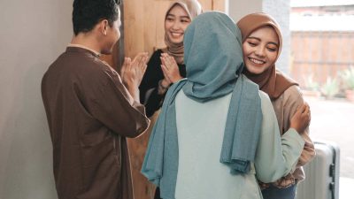 Artikel kali ini membahas mengenai beberapa makna silaturahmi selama Idul Fitri yang harus umat islam pahami.
