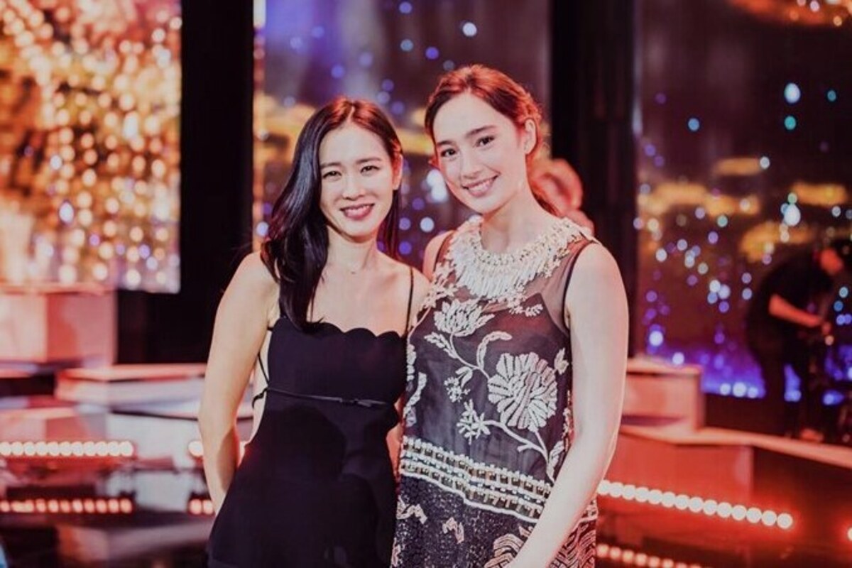 Artikel kali ini membahas mengenai beberapa perbedaan standar kecantikan wanita di Indonesia dan juga di Korea.