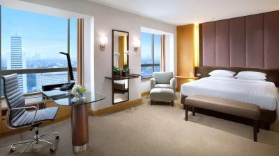 Artikel kali ini membahas mengenai beberapa tips memilih hotel saat sedang atau akan bepergian ke luar kota.