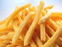 Artikel kali ini membahas mengenai beberapa tips membuat kentang goreng renyah dan anti-gagal yang bisa kalian coba.