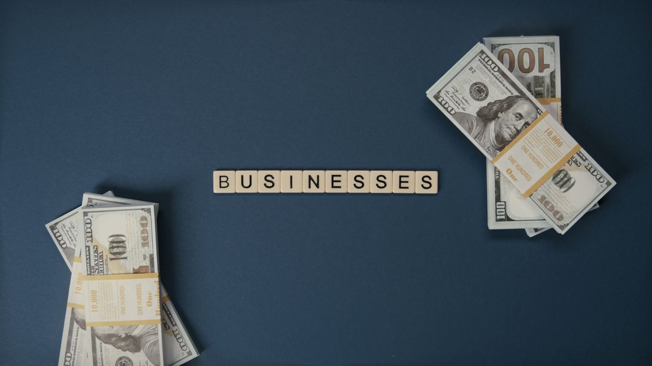 Ilustrasi Pondasi Bisnis (pexels)